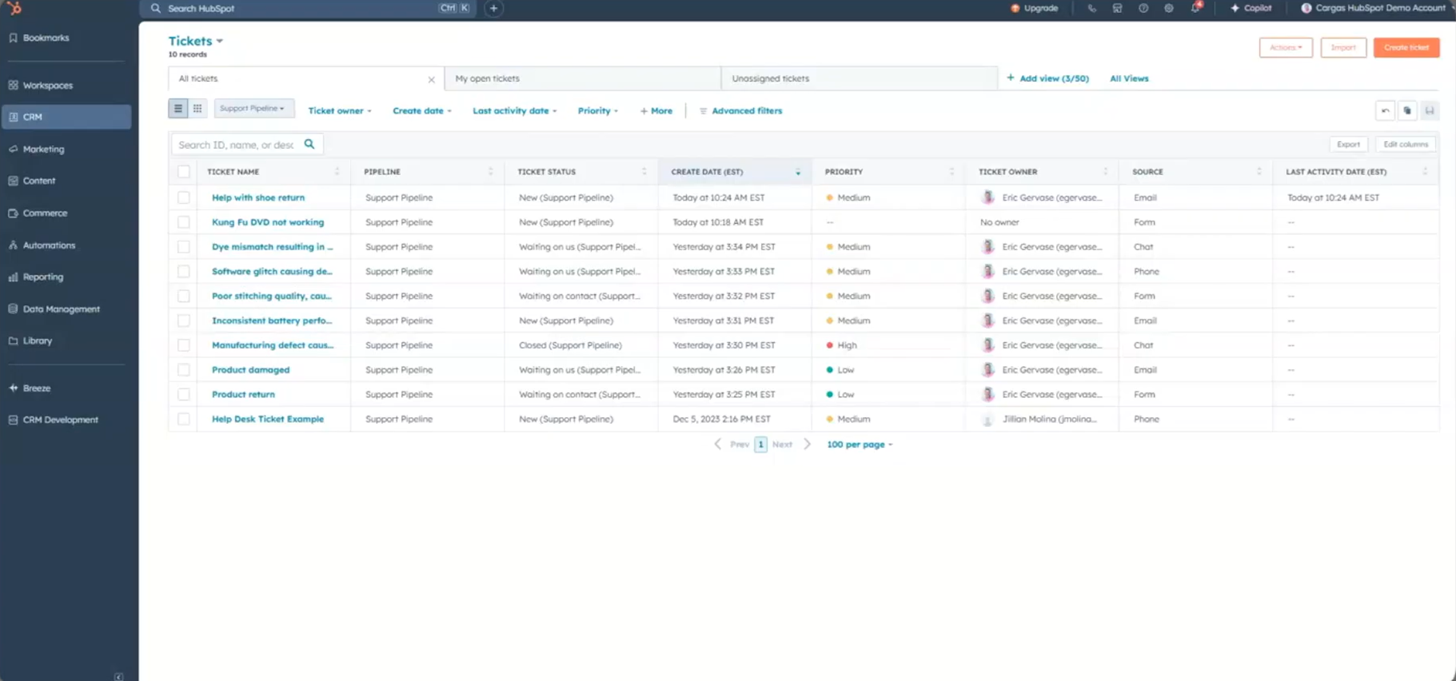 Trung tâm trợ giúp HubSpot Service Hub với pipeline ticket và hồ sơ CRM