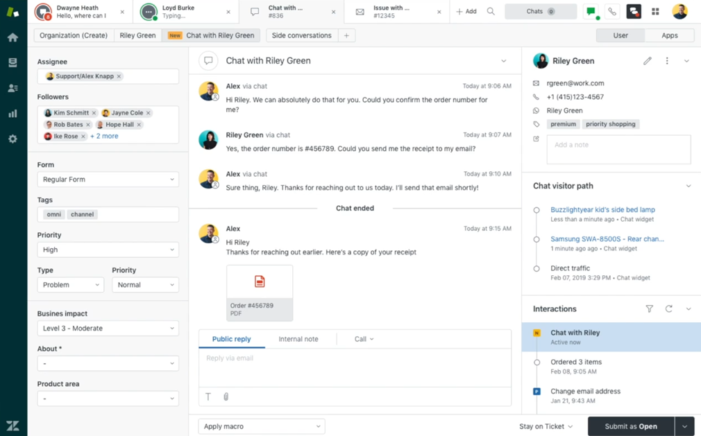 Không gian làm việc agent của Zendesk hiển thị hội thoại ticket với thông tin khách hàng