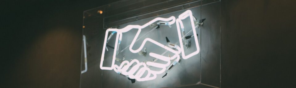 Dịch vụ khách hàng đa kênh: Định nghĩa, Lợi ích & Chiến lược