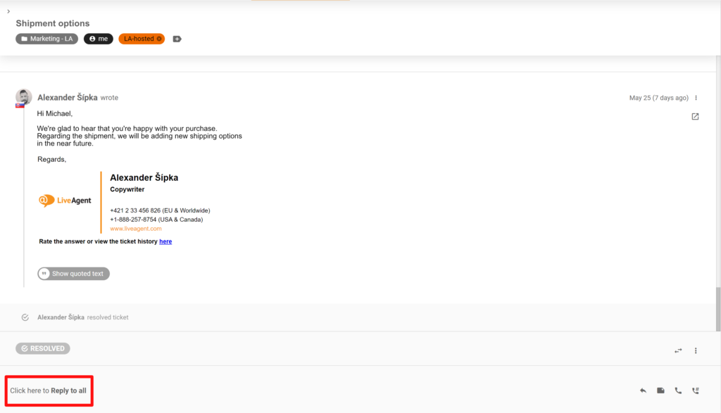 Hình ảnh cho thấy sự thay đổi vị trí nút Trả lời và Trả lời tất cả trong hệ thống LiveAgent