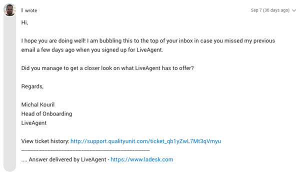 Theo dõi đầu tiên